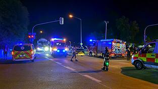 Auf der Straubinger Westtangente ist es am Samstagabend zu einem schweren Unfall gekommen. 