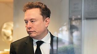 Elon Musk reagierte auf die Ank&uuml;ndigung der Dokumentation im M&auml;rz 2023 mit den Worten: &laquo;It's a hit piece&raquo; (dt. etwa: Es ist eine Schmutzkampagne). (Archivbild)