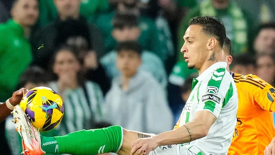 Bayern wollte ihn, doch Stürmer Antony ging 2025 zu Betis Sevilla. (Archivbild) Bayern wollte ihn, doch Stürmer Antony ging 2025 zu Betis Sevilla. (Archivbild)