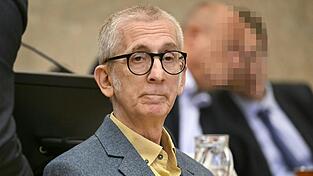 Der Angeklagte nahm das Urteil und die Strafe an. Der Angeklagte nahm das Urteil und die Strafe an.
