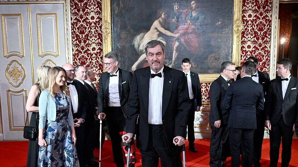 Die erzwungene Pause nach der H&uuml;ft-OP zum Nachdenken genutzt: Ministerpr&auml;sident S&ouml;der.