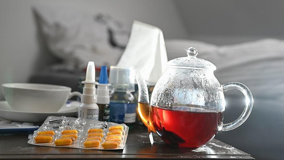 Die Grippewelle in Bayern flacht ab. (Symbolbild)