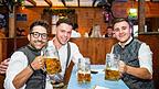 Die Partybilder vom Montag, 17. August, aus dem Festzelt Wenisch. Die Partybilder vom Montag, 17. August, aus dem Festzelt Wenisch.