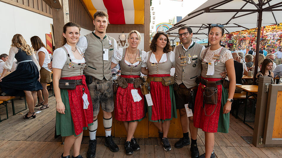 Die Partybilder vom Montag, 12. August 2024, aus dem Festzelt Kr&ouml;nner.