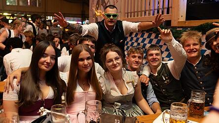 Die Partybilder vom Samstag, 8. August, aus dem Festzelt Reisinger. Die Partybilder vom Samstag, 8. August, aus dem Festzelt Reisinger.