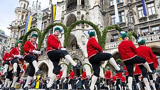 Alle sieben Jahre tanzen in M&uuml;nchen die Sch&auml;ffler.