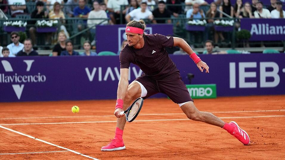 Alexander Zverev steht beim Sandplatzturnier in Buenos Aires im Viertelfinale
