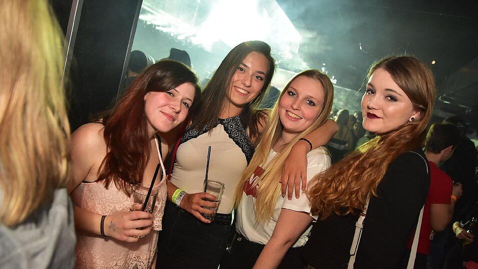 Auch am Samstag, 21. Januar, ging es im Stars Landshut wieder heiß zur Sache. Auch am Samstag, 21. Januar, ging es im Stars Landshut wieder heiß zur Sache.