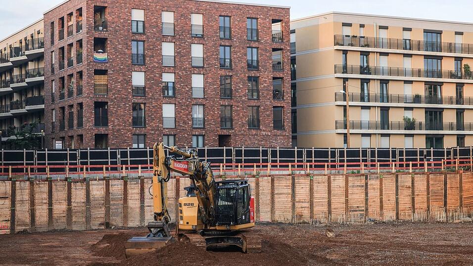 Die Bundesregierung will mit einem &laquo;Bau-Turbo&raquo; &uuml;ber schnellere Genehmigungen den schleppenden Wohnungsbau voranbringen. (Symbolbild)