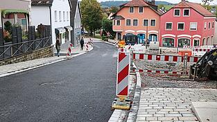 Am Saubrunnenplatz schreiten die Arbeiten voran; auch darüber informierte der Bürgermeister