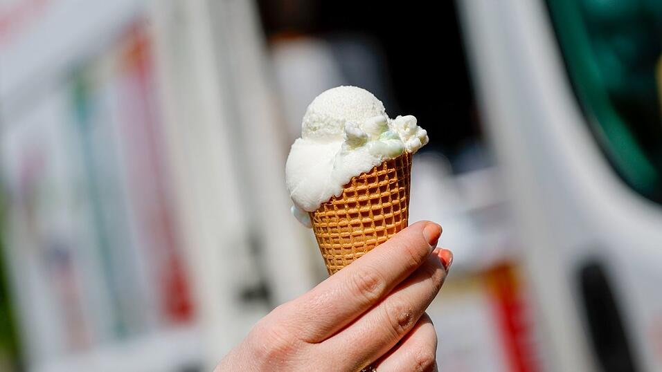 Auch die Eisdielen-Betreiber d&uuml;rften sich &uuml;ber die Sonne gefreut haben.