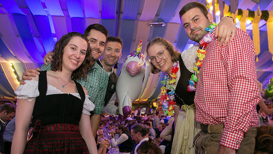 Die Partybilder von Freitag, 19. August 2022, aus dem Festzelt Wenisch.