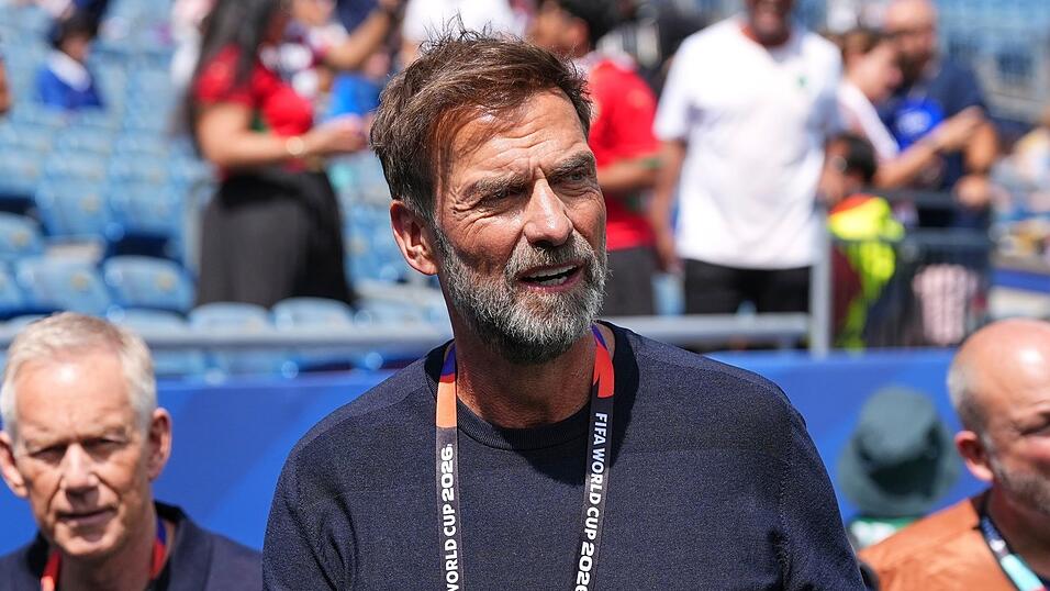 Jürgen Klopp ist während der WM als TV-Experte im Einsatz. Jürgen Klopp ist während der WM als TV-Experte im Einsatz.