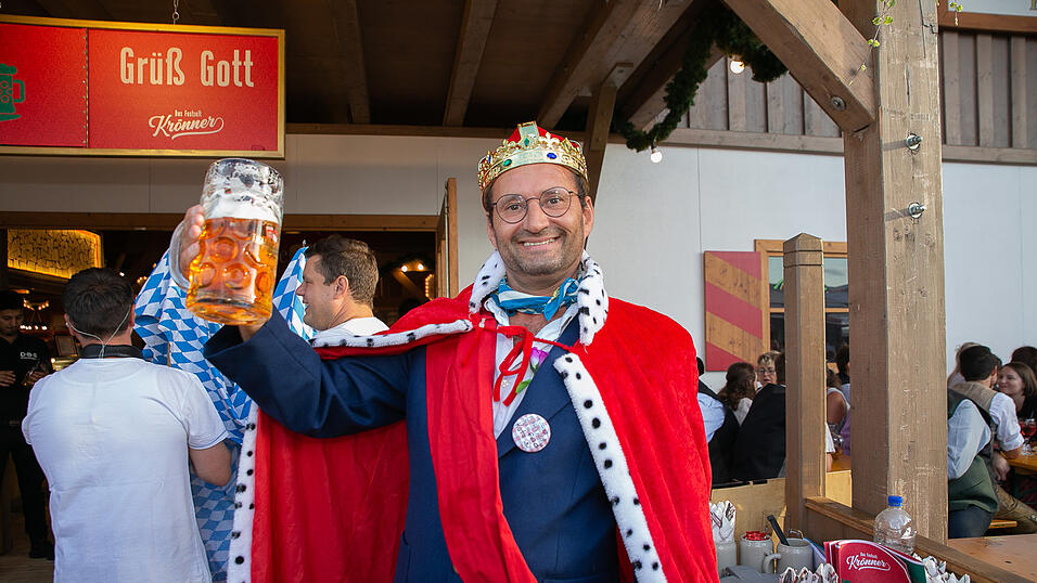Die Partybilder vom Freitag, 12. August 2022, aus dem Festzelt Krönner.