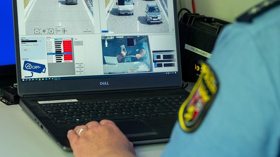 Intelligente Software erkennt Handynutzung am Steuer. (Archivbild)