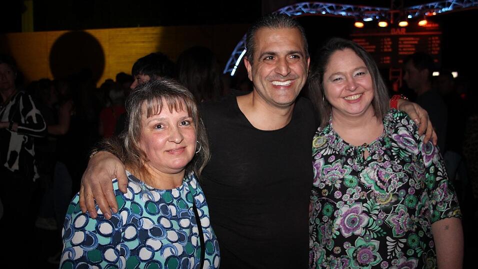 So schön war die Ü30-Party in Essenbach. So schön war die Ü30-Party in Essenbach.