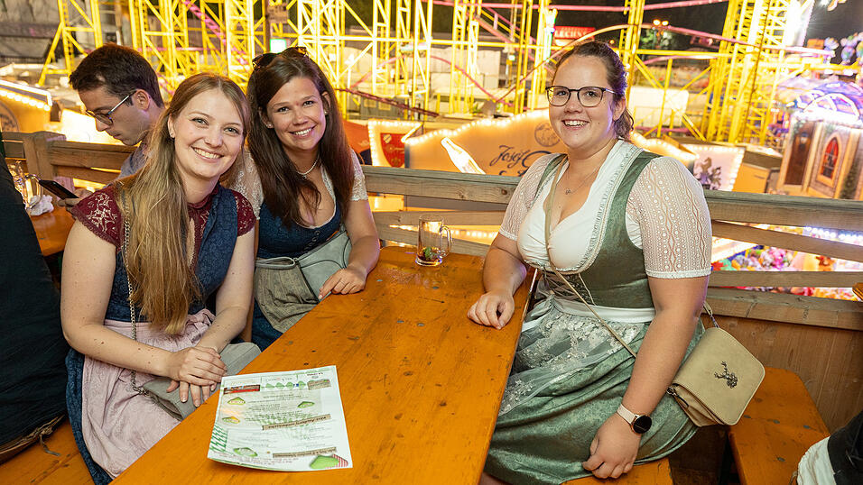 Die Partybilder vom Freitag, 9. August 2024, aus dem Festzelt Weckmann. Die Partybilder vom Freitag, 9. August 2024, aus dem Festzelt Weckmann.