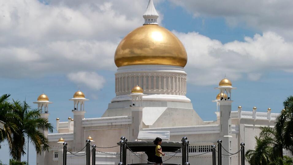 Brunei auf der Insel Borneo ist wegen reicher &Ouml;l- und Gasvorkommen steinreich. (Archivbild)