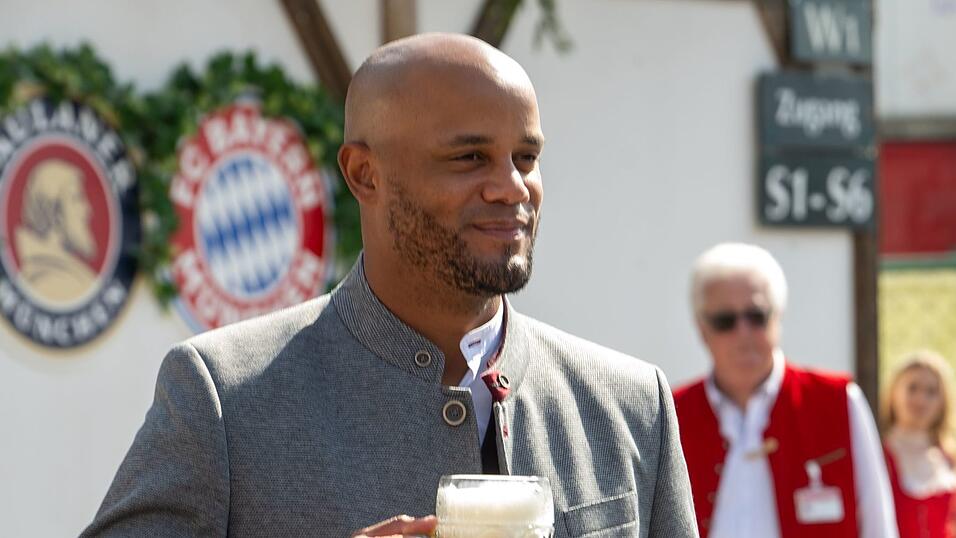 Trainer Vincent Kompany freut sich auf das Oktoberfest. (Archivbild) Trainer Vincent Kompany freut sich auf das Oktoberfest. (Archivbild)