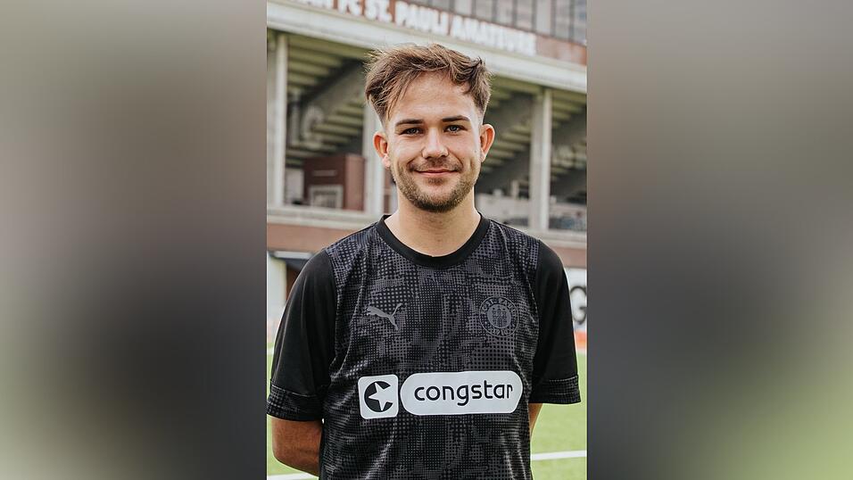 St. Paulis Nachwuchstrainer Christian Dobrick spricht &uuml;ber sein Coming-out.