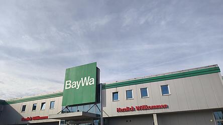 Der BAyWa-Markt in Viechtach k&ouml;nnte eventuell &uuml;bernommen werden.