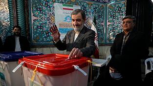 Irans höchster Sicherheitskoordinator, Mohsen Resai, signalisiert die Bereitschaft, zum Rahmenabkommen mit den USA zurückzukehren. (Archivbild) Irans höchster Sicherheitskoordinator, Mohsen Resai, signalisiert die Bereitschaft, zum Rahmenabkommen mit den USA zurückzukehren. (Archivbild)