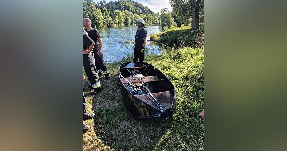 Boat capsizes near Niederaichbach: Angler stranded on Isar island