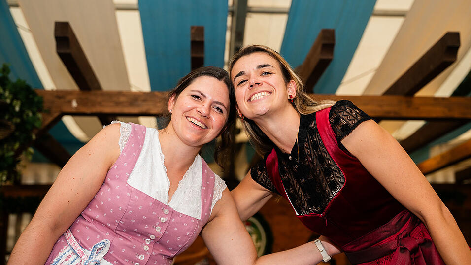 Die Partybilder vom Sonntag, 16. August, aus dem Festzelt Wenisch. Die Partybilder vom Sonntag, 16. August, aus dem Festzelt Wenisch.