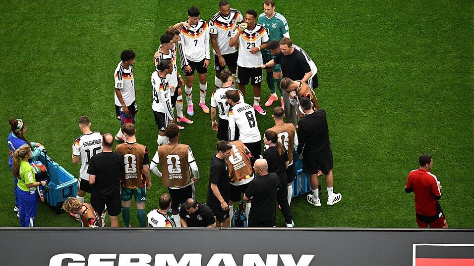 Von der internationalen Presse gibt es viel Lob für die DFB-Auswahl. Von der internationalen Presse gibt es viel Lob für die DFB-Auswahl.