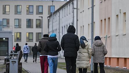&Uuml;ber 56.000 Personen haben von Januar bis Juni 2026 einen Asylantrag in Deutschland gestellt.