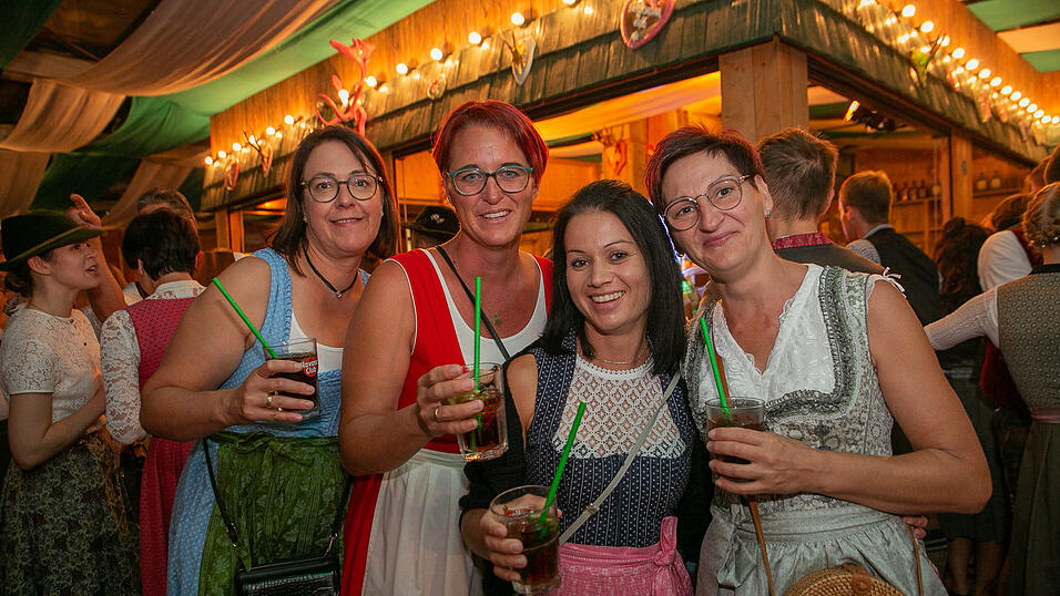 Die Partybilder von Sonntag, 21. August 2022, aus dem Festzelt Weckmann. 