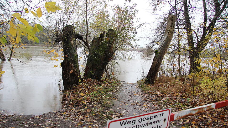 In Straubing hat der Donaupegel am Wochenende die Meldestufe 2 überschritten. 