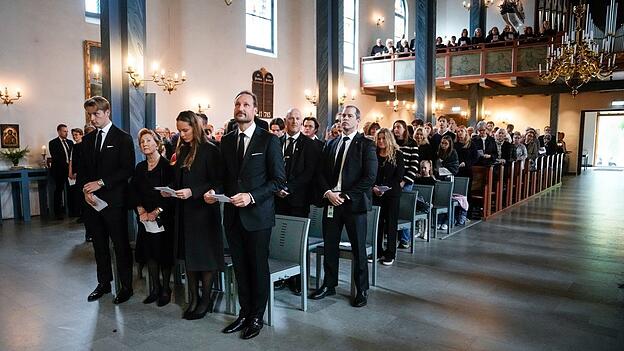 Die Beisetzung von K&ouml;nig Harald V. - hier ein Gedenkgottesdienst - findet am 9. September statt.