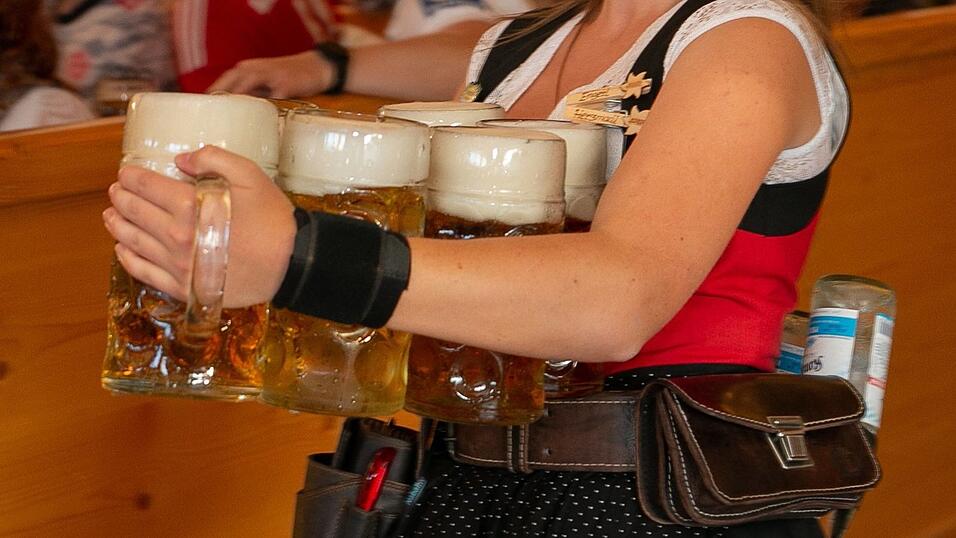Die Partybilder vom Samstag, 13. August 2022, aus dem Festzelt Nothaft.