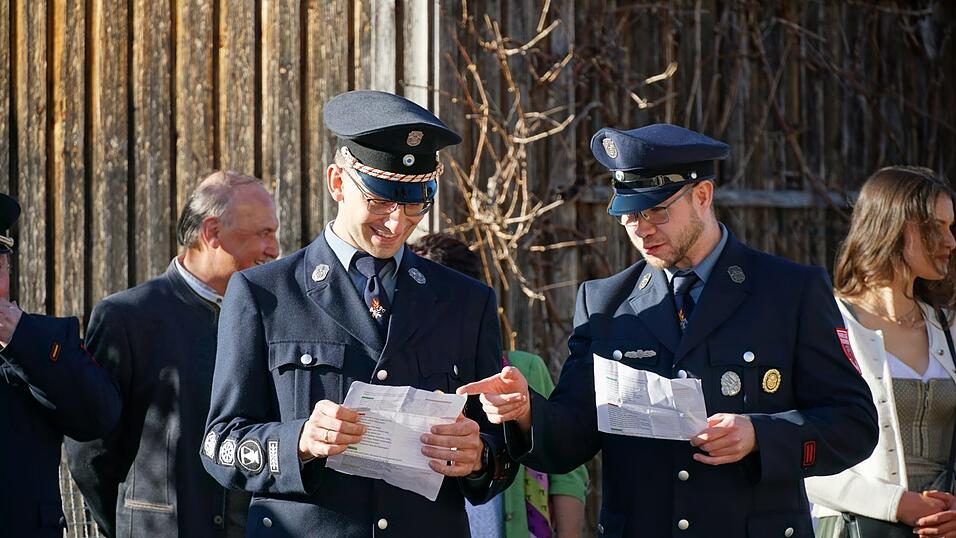Die Festleiter trugen ihre Bitte vor.