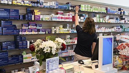 Viele Apotheken in Deutschland haben mit sinkenden Einnahmen zu kämpfen.