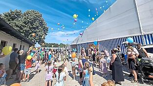 Die Luftballons auf Reisen geschickt. Die Luftballons auf Reisen geschickt.