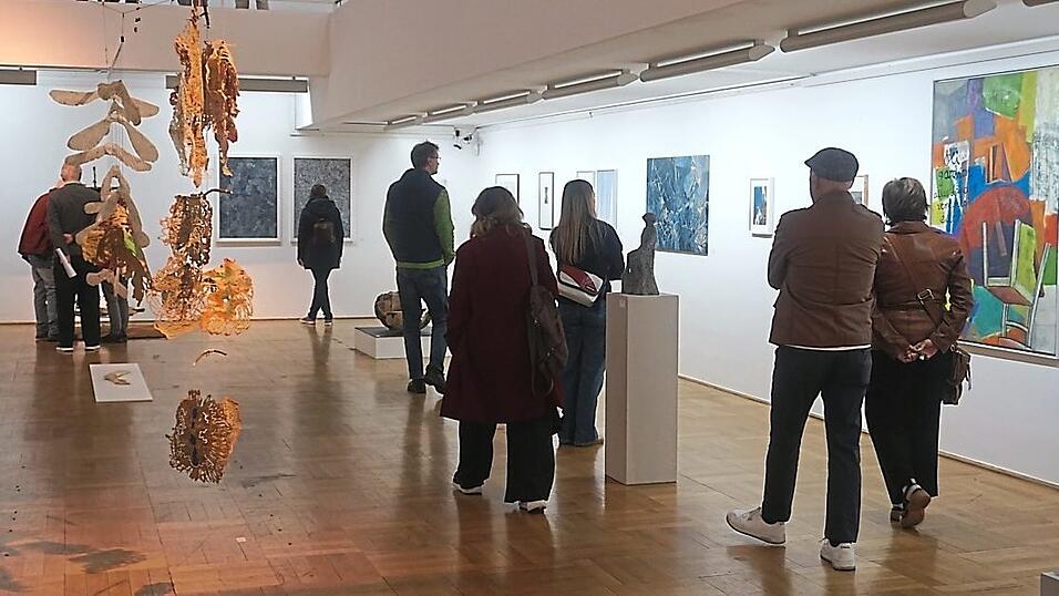 Der Kunst- und Gewerbeverein zeigt die 100. Jahresschau zum Galerienabend.