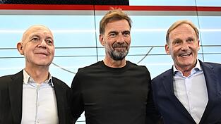 DFB-Vizepräsident Hans-Joachim Watzke (r) mit Bundestrainer Jürgen Klopp (M) DFB-Präsident Bernd Neuendorf. (Archivbild) DFB-Vizepräsident Hans-Joachim Watzke (r) mit Bundestrainer Jürgen Klopp (M) DFB-Präsident Bernd Neuendorf. (Archivbild)