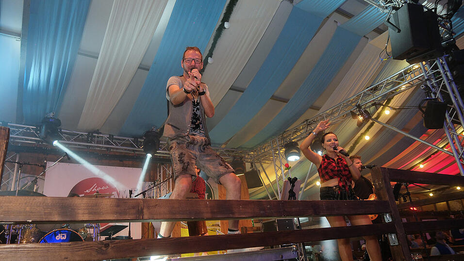 Die Partybilder vom Mittwoch, 16. August 2023, aus dem Festzelt Wenisch. Die Partybilder vom Mittwoch, 16. August 2023, aus dem Festzelt Wenisch.