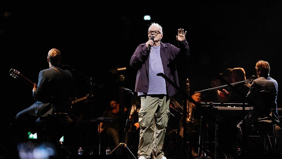 Herbert Grönemeyer bringt ein neues Unplugged-Album heraus. (Archivbild) Herbert Grönemeyer bringt ein neues Unplugged-Album heraus. (Archivbild)