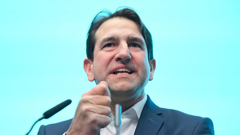 CDU-Vizevorsitzender Andreas Jung gilt in der Partei als Experte für Klimaschutz und Energie. CDU-Vizevorsitzender Andreas Jung gilt in der Partei als Experte für Klimaschutz und Energie.