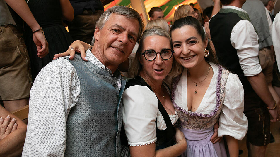 Die Partybilder vom Sonntag, 17. August, aus dem Festzelt Weckmann. Die Partybilder vom Sonntag, 17. August, aus dem Festzelt Weckmann.