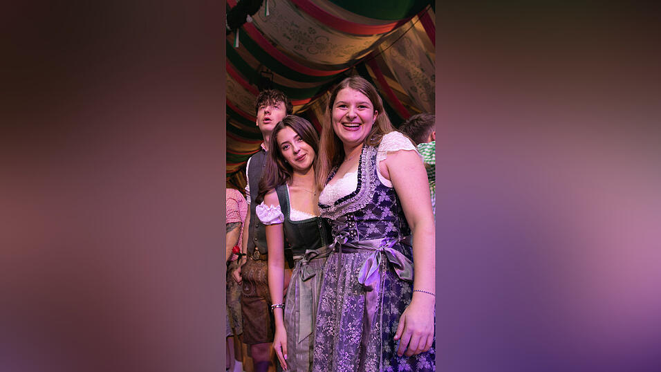 Die Partybilder vom Samstag, 16. August, aus dem Festzelt Weckmann. Die Partybilder vom Samstag, 16. August, aus dem Festzelt Weckmann.