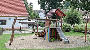 Im Stephansposchinger Gemeinderat wurde über die Anwendung der Spielplatzsatzung diskutiert. Im Stephansposchinger Gemeinderat wurde über die Anwendung der Spielplatzsatzung diskutiert.