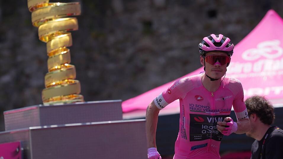 Hat die Giro-Troph&auml;e fest im Blick: Jonas Vingegaard. (Archivbild)