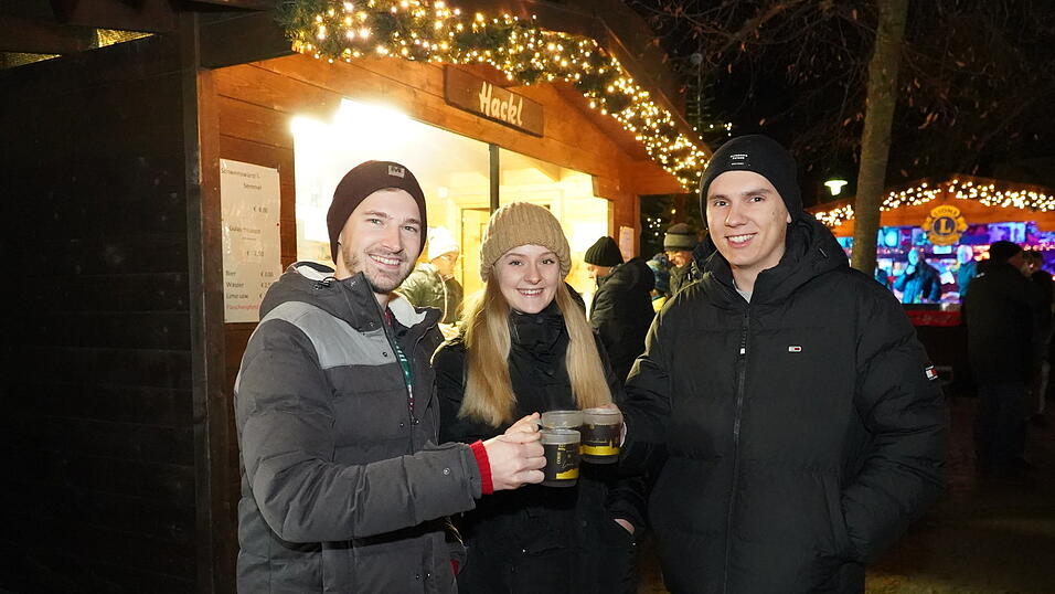 Gute Stimmung herrschte beim Landauer Christkindlmarkt.