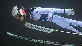 Fliegt aufs Podest: Philipp Raimund. Fliegt aufs Podest: Philipp Raimund.