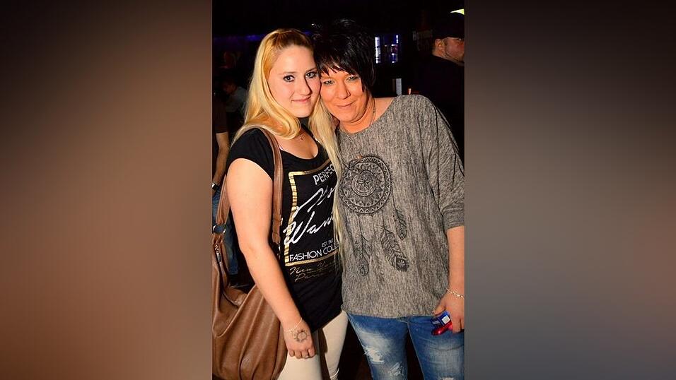 Auch in der Straubinger Diskothek Onyx wurde am Wochenende wild gefeiert. Auch in der Straubinger Diskothek Onyx wurde am Wochenende wild gefeiert.