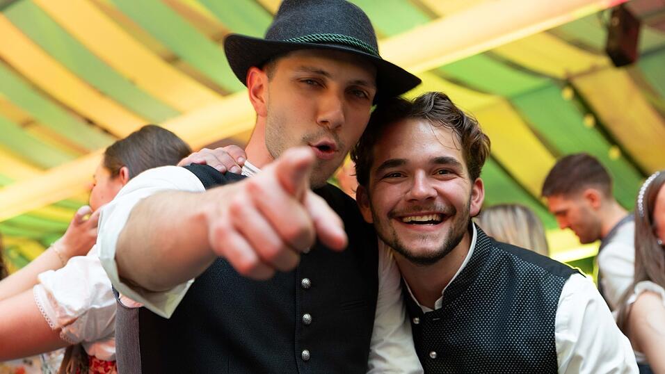 Die Partybilder vom Freitag, 7. August, aus dem Festzelt Wenisch. Die Partybilder vom Freitag, 7. August, aus dem Festzelt Wenisch.